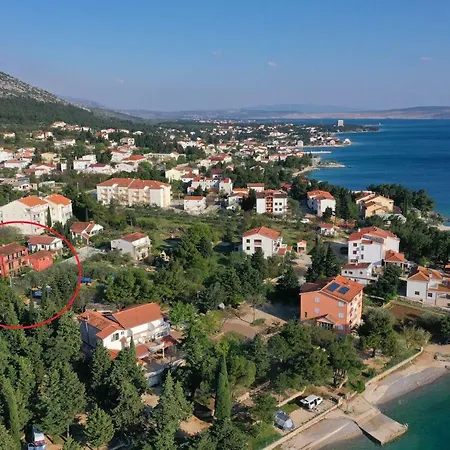 Terracotta App 4 Starigrad-Paklenica