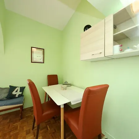 Terracotta App 4 Apartman *