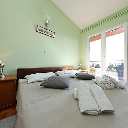 Terracotta App 4 Apartman Starigrad-Paklenica